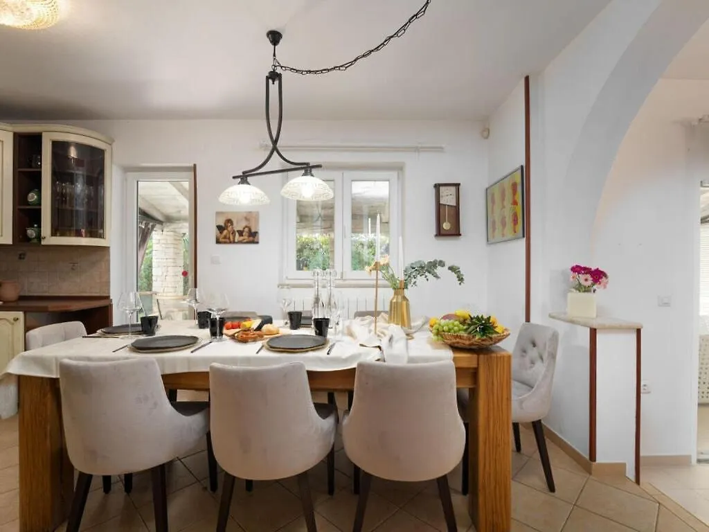 Villa Fantastika Grande Luxus Porec Croatia